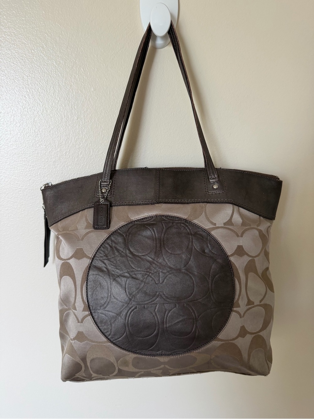 COACH  Signature Laura Khaki/Copper Tote Bag F18335